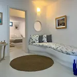 Mikros Vorias فيلة *