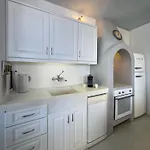 Mikros Vorias كارافوستاسيس