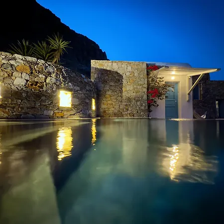 ヴィラ Mikros Vorias カラボスタシス