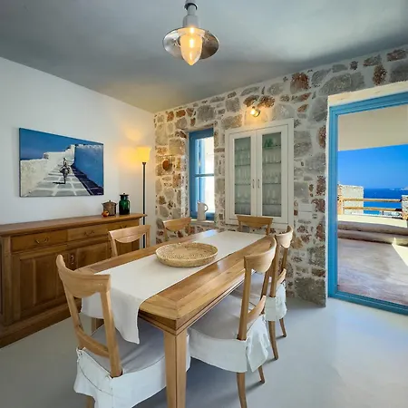 Villa Mikros Vorias