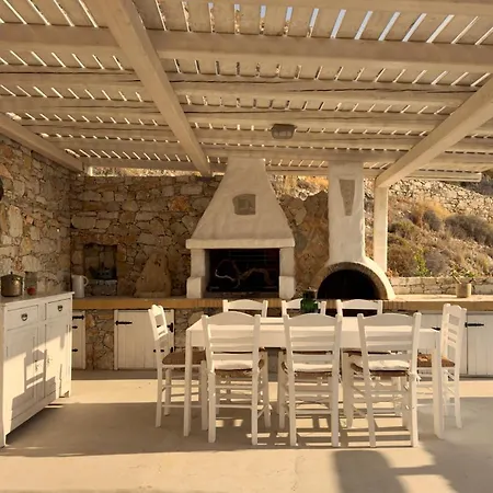 Mikros Vorias Villa Karavostasis (Folegandros)