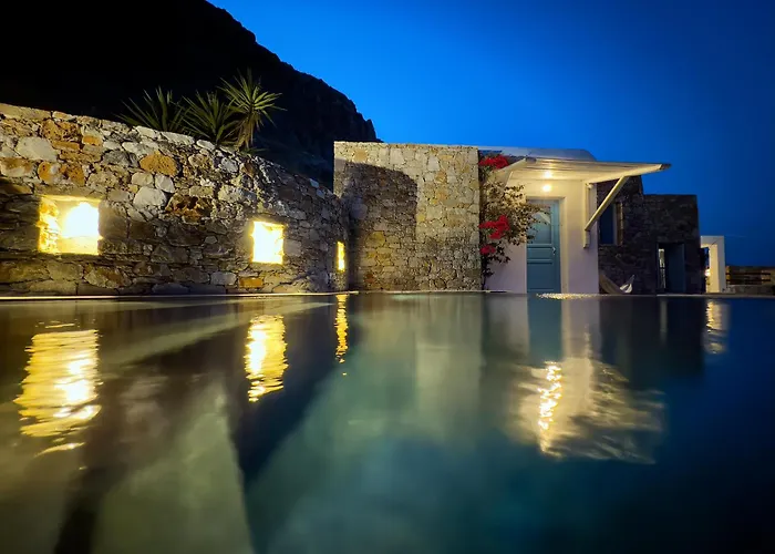 ヴィラ Mikros Vorias カラボスタシス