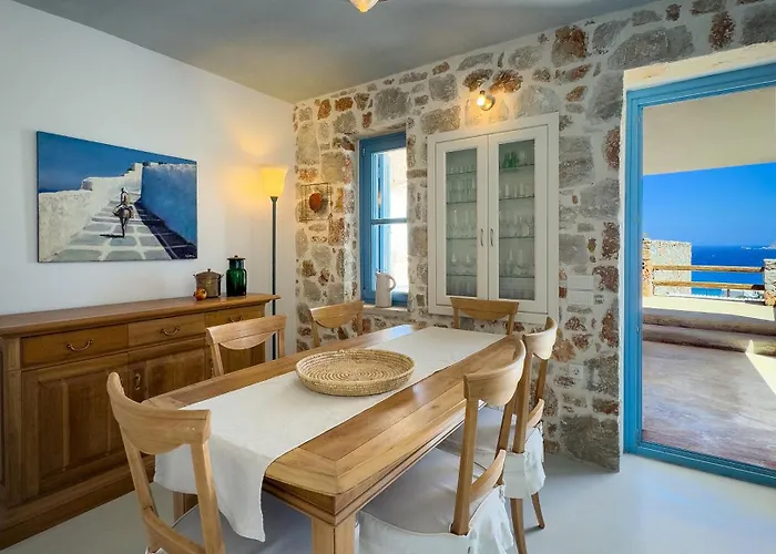 ヴィラ Mikros Vorias